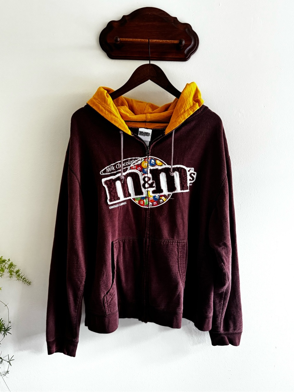 Vintage Y2K M&M'S Men's Brown Zip-Up Hoodie with Yellow Lined Hood